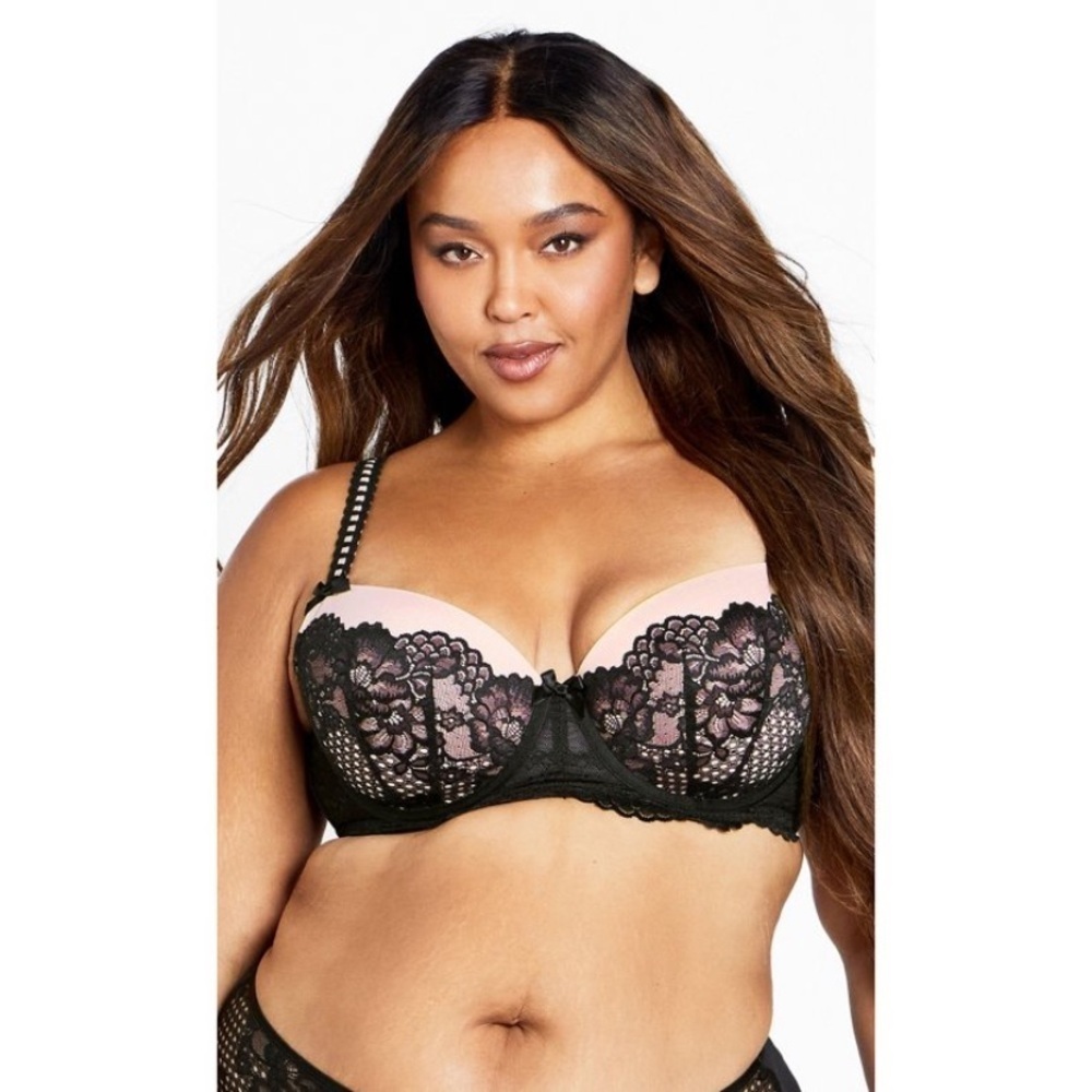 CITY CHIC | Women's Plus Size Leyla
Contour Bra - pink - 38DD new